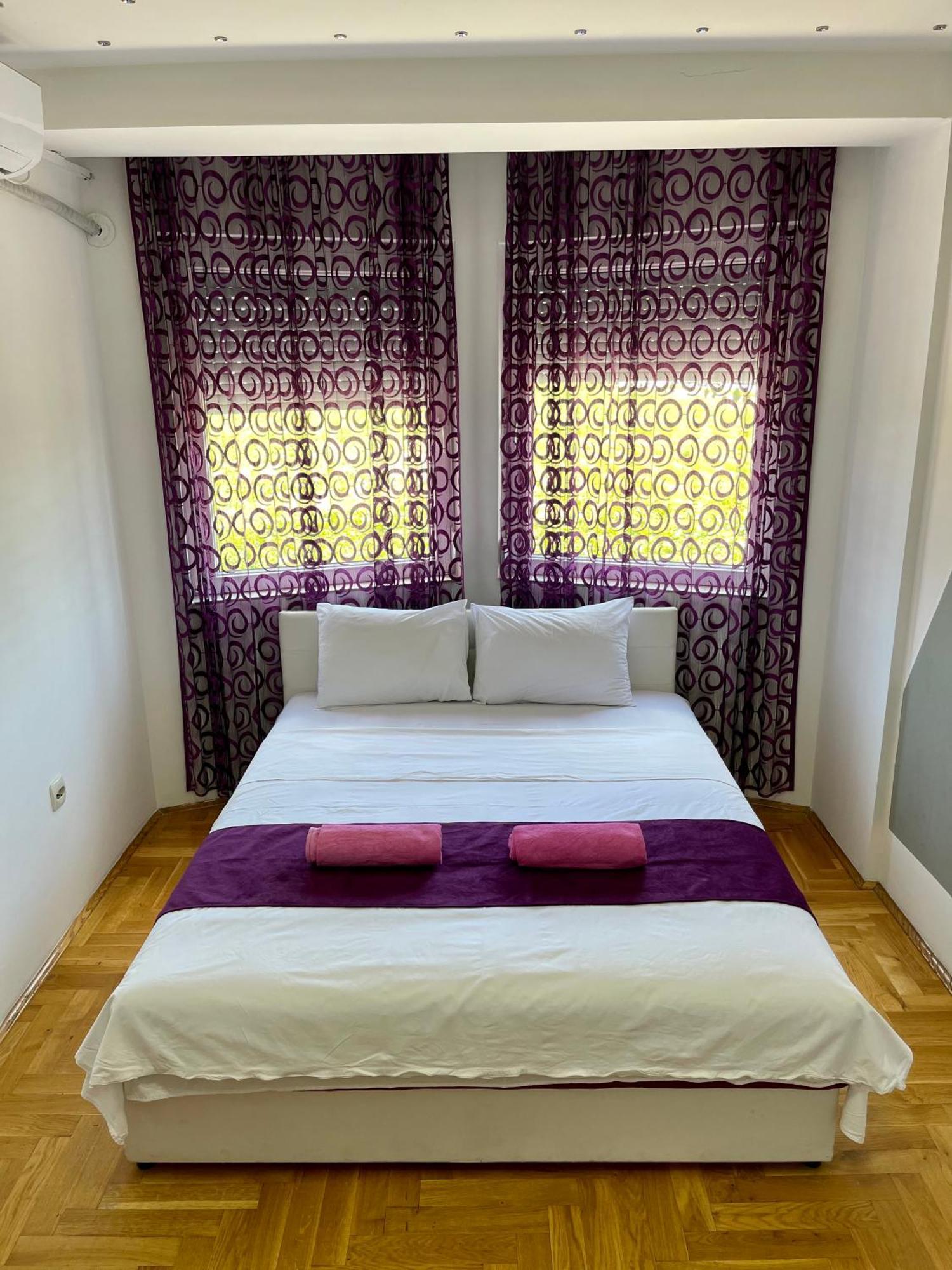 Front Beach Exclusive Apartments Struga Exterior foto